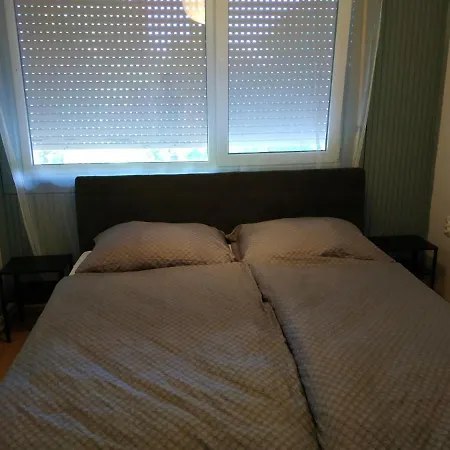 Aranyharmat * 巴拉通雷勒