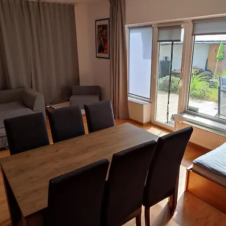 Apartment Aranyharmat *