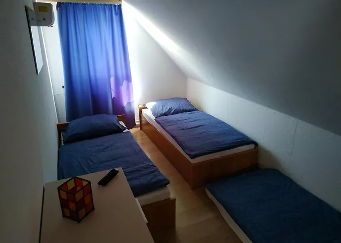 Aranyharmat Apartment