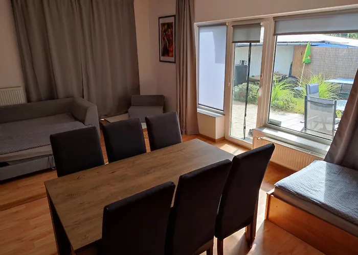 Apartment Aranyharmat *