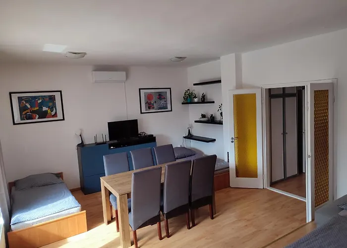 Apartment Aranyharmat